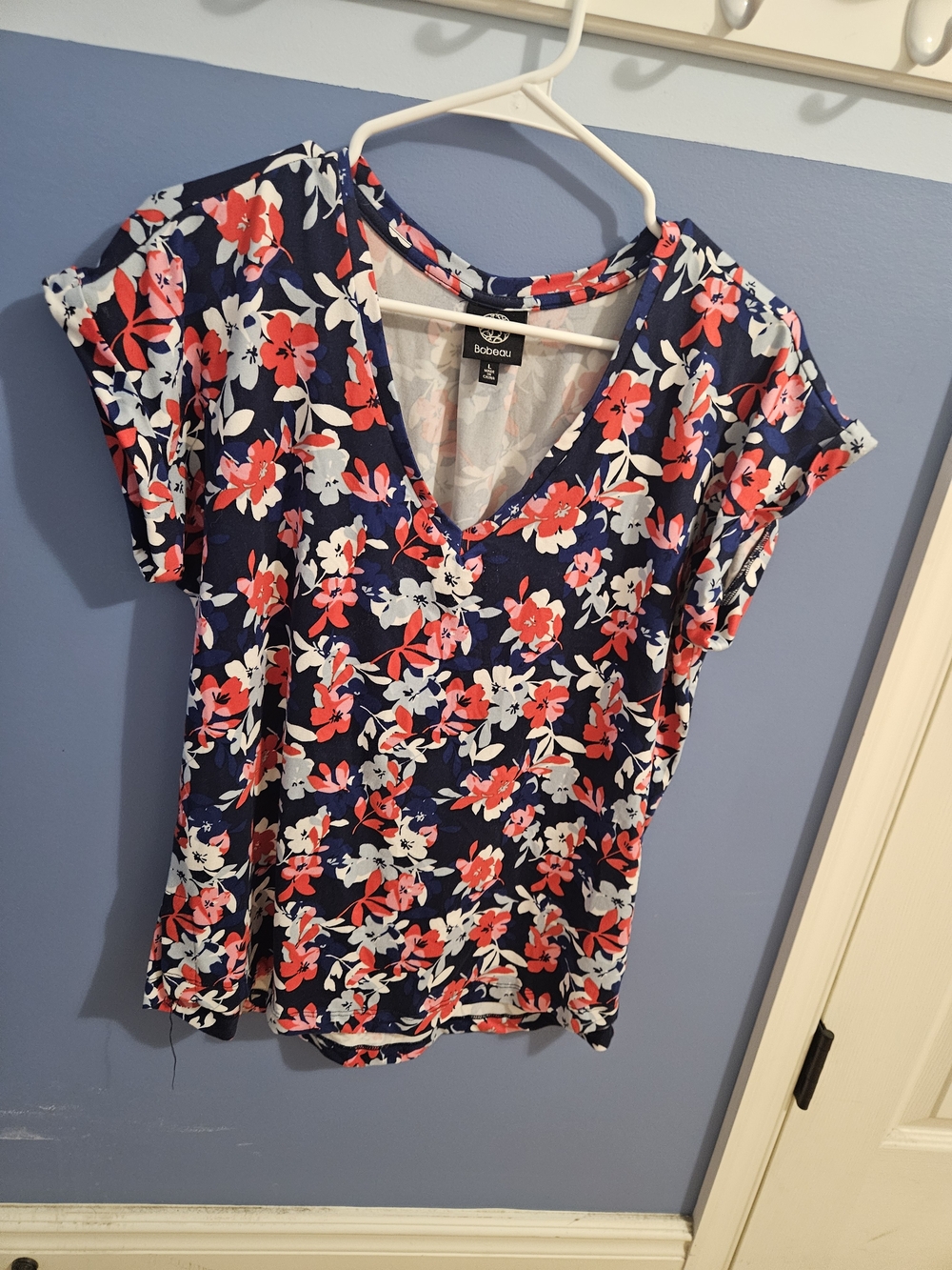 bobeau Navy Floral V-Neck Short Sleeve Tee with Coral & White Blooms